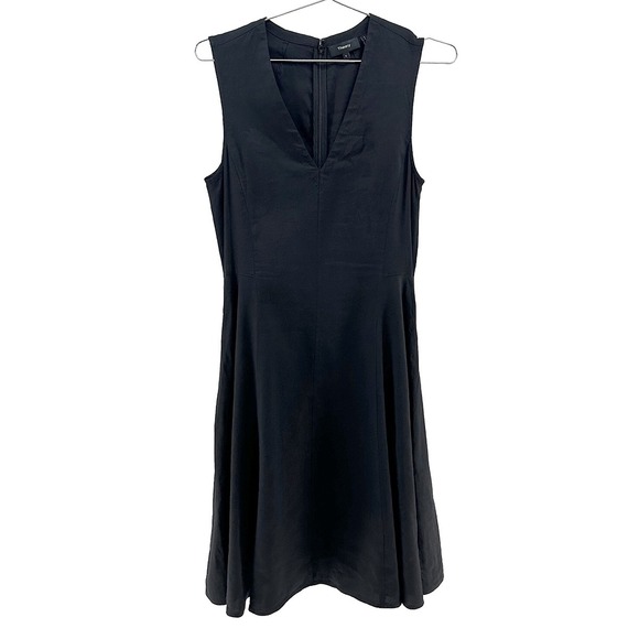 Theory Dresses & Skirts - THEORY Kalsington Stretch Linen Blend A-line V-neck Sheath Dress • 6 • black‎
